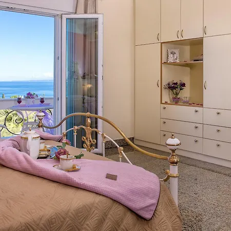 Frido Luxury Villa *